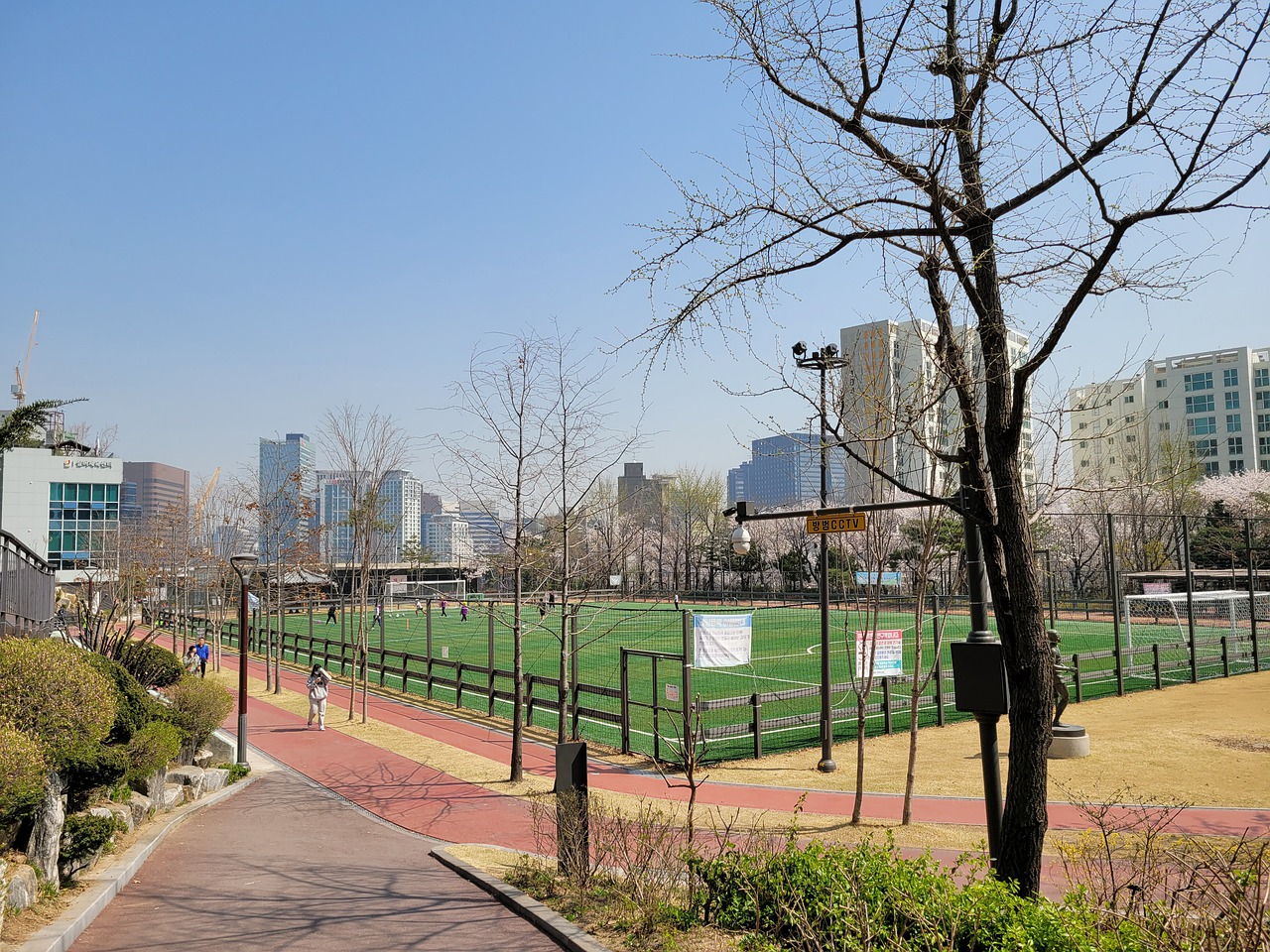 并在众多重 并在众多重